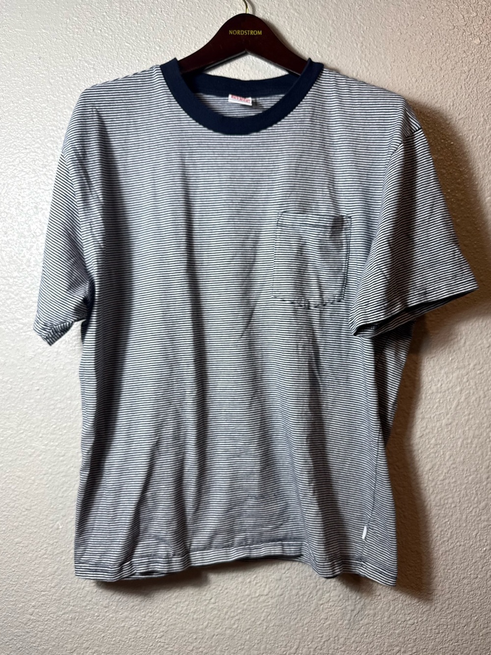 Birdwell Beach Britches Men’s XL Navy White Striped Pocket T-Shirt 100% Cotton